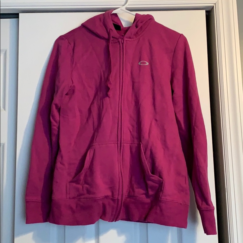 Oakley zip up